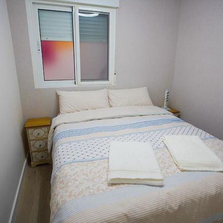 Stylish & Spacious Family Apartment Near Beach & Vibrant Historic Market Alicante Dış mekan fotoğraf