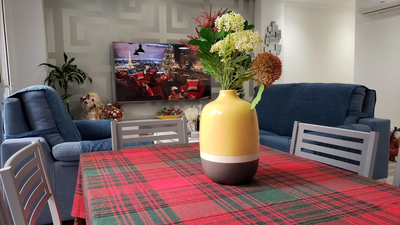 Stylish & Spacious Family Apartment Near Beach & Vibrant Historic Market Alicante Dış mekan fotoğraf